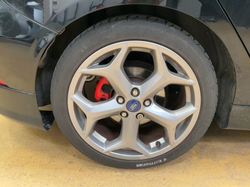 Ford Focus 2.0 TDCi ST 2016 – снимка 9
