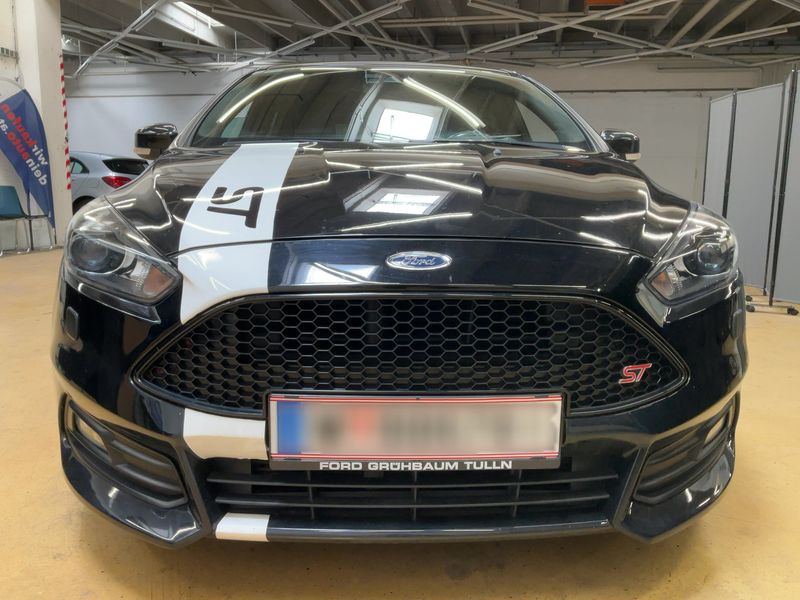Ford Focus 2.0 TDCi ST 2016 – снимка 14