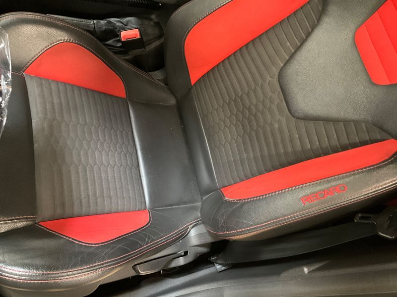 Ford Focus 2.0 TDCi ST 2016 – снимка 26