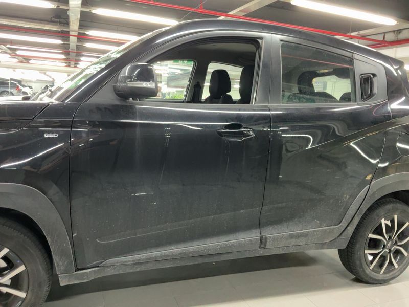 Mahindra KUV 100 1.2 K8 2022 – снимка 4