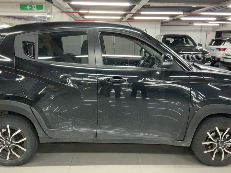 Mahindra KUV 100 1.2 K8 2022 – снимка 10