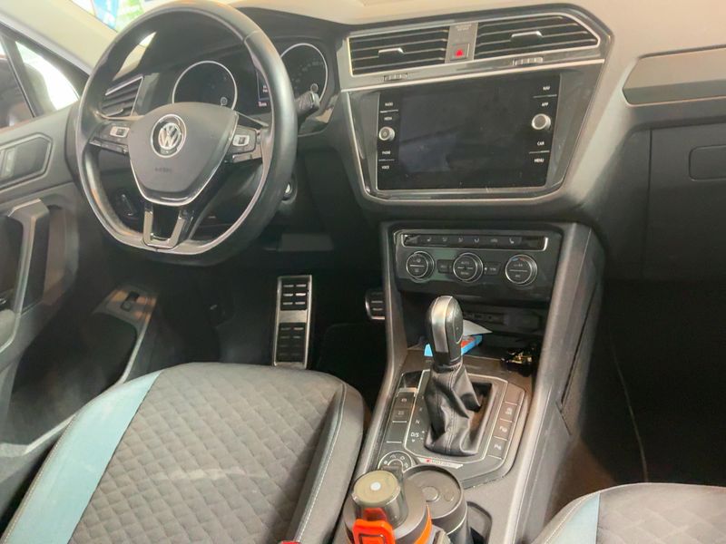 Volkswagen Tiguan 2.0 TDI IQ.DRIVE 4Motion 2019 – снимка 17