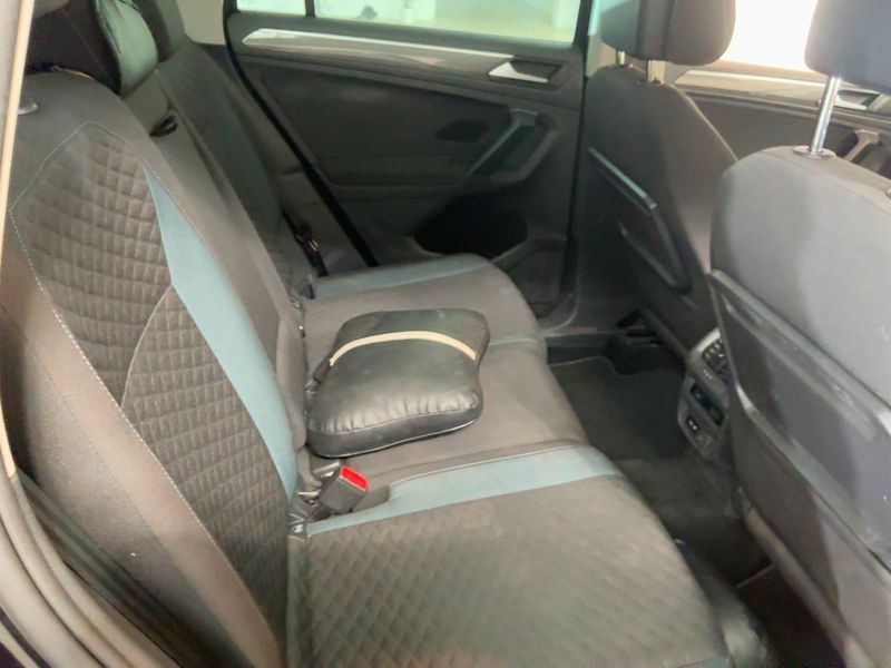 Volkswagen Tiguan 2.0 TDI IQ.DRIVE 4Motion 2019 – снимка 19