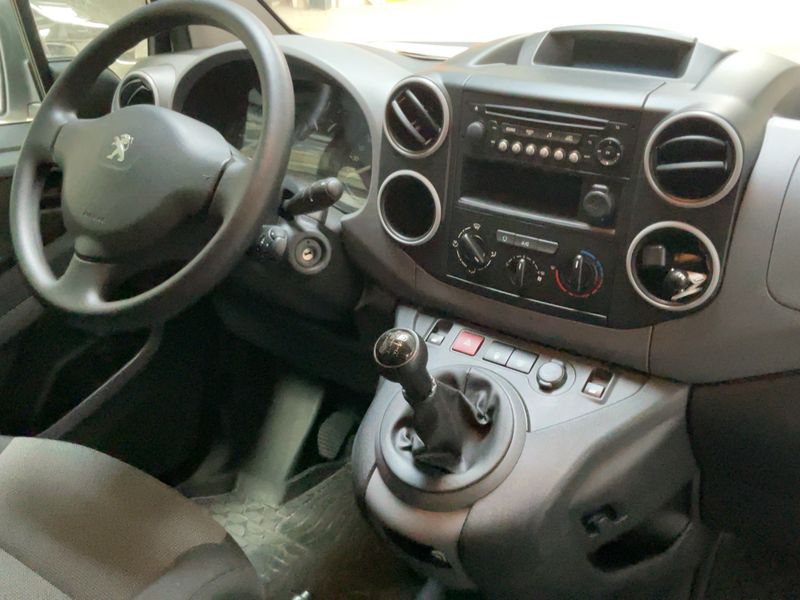 Peugeot Partner 1.6 Blue-HDi L1 Premium 2019 – снимка 17