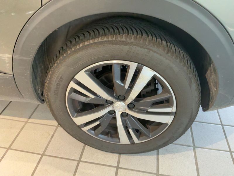 Peugeot 5008 1.5 Blue-HDi Allure 2018 – снимка 5