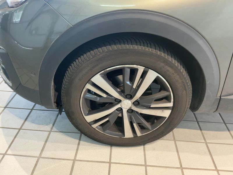 Peugeot 5008 1.5 Blue-HDi Allure 2018 – снимка 3