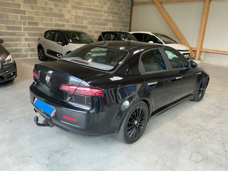 Alfa Romeo Alfa 159 2.0 JTDM Turismo 2011 – снимка 2