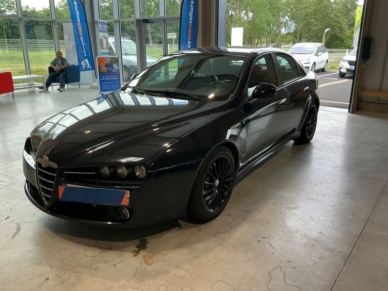Alfa Romeo Alfa 159 2.0 JTDM Turismo 2011 – снимка 1