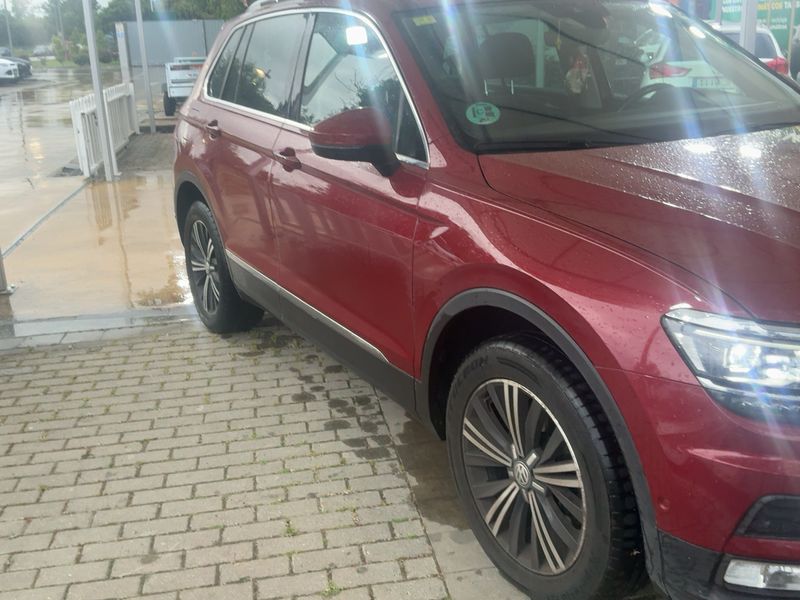 Volkswagen Tiguan 2.0 TDI Sport 4Motion BlueMotion Tech 2016 – снимка 12