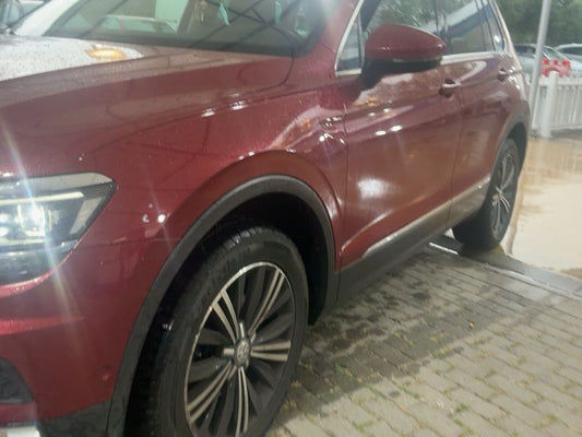 Volkswagen Tiguan 2.0 TDI Sport 4Motion BlueMotion Tech 2016 – снимка 2
