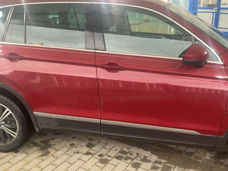 Volkswagen Tiguan 2.0 TDI Sport 4Motion BlueMotion Tech 2016 – снимка 10