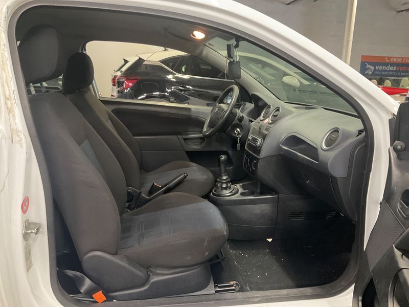 Ford Fiesta 1.4 TDCi Ambiente 2008 – снимка 3