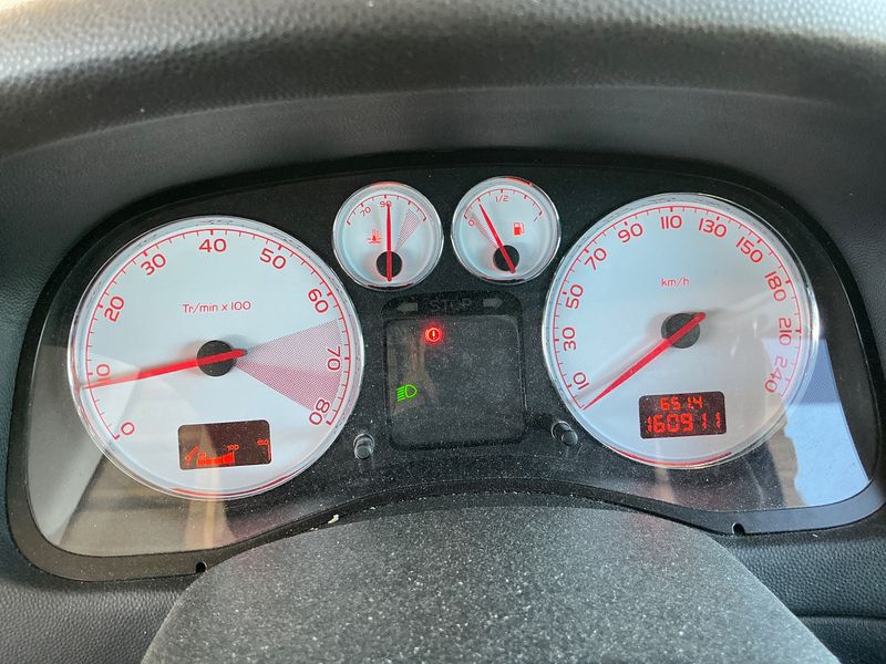 Peugeot 307 2.0 SW XSI 2006 – снимка 4