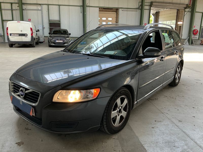 Volvo V50 1.6 DRIVe 2011 – снимка 1