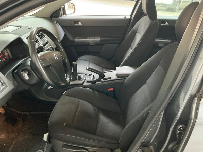 Volvo V50 1.6 DRIVe 2011 – снимка 3