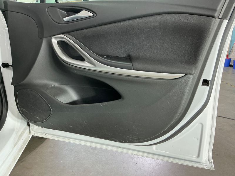 Opel Astra 1.2 Turbo GS Line Start/Stop 2020 – снимка 25