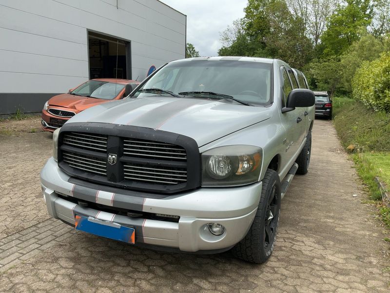 Dodge Ram 1500 5.7 V8 4x4 2007 – снимка 1