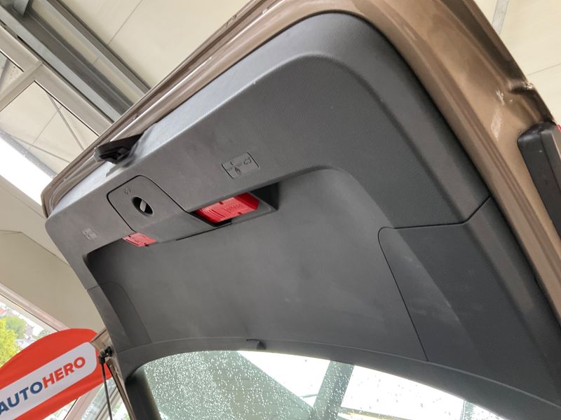 Volkswagen Golf VII Sportsvan 1.4 TSI Highline BlueMotion Tech 2014 – снимка 26