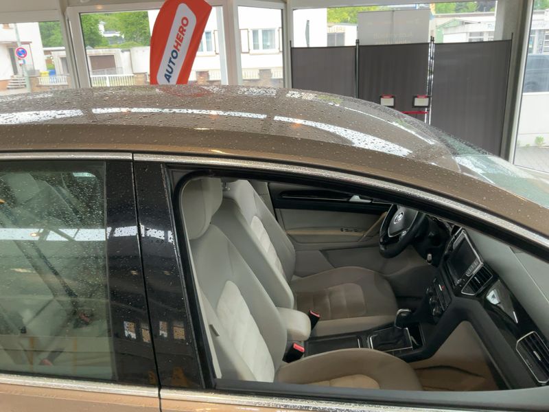 Volkswagen Golf VII Sportsvan 1.4 TSI Highline BlueMotion Tech 2014 – снимка 13