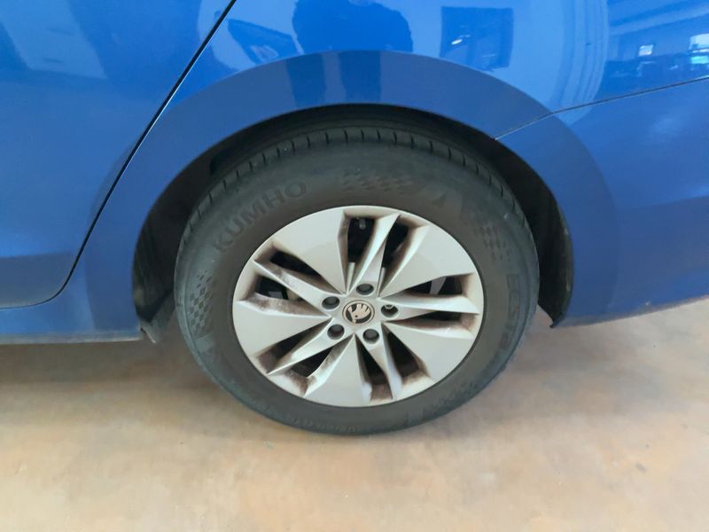Skoda Octavia 1.5 TSI ACT e-TEC Executive 2023 – снимка 5