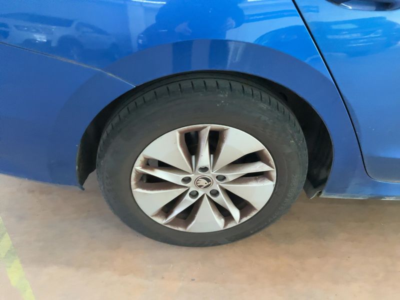 Skoda Octavia 1.5 TSI ACT e-TEC Executive 2023 – снимка 9