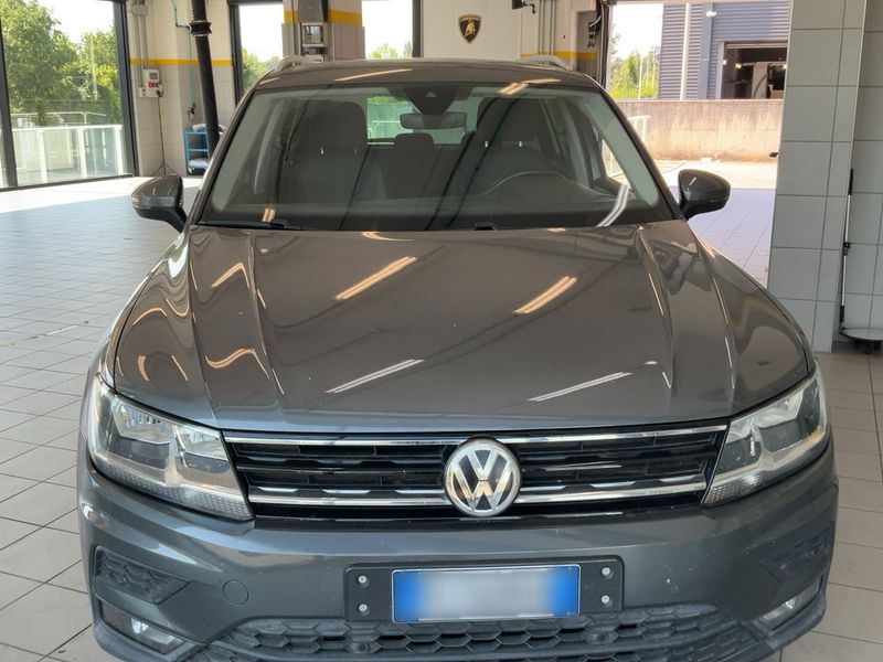 Volkswagen Tiguan 1.6 TDI Business BlueMotion Tech 2017 – снимка 14