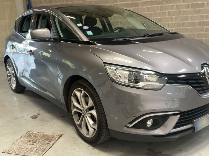 Renault Scenic 1.3 TCe Business 2019 – снимка 12