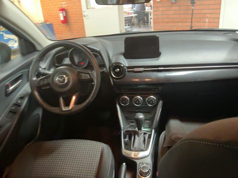 Mazda 2 1.5 Exclusive-Line 2019 – снимка 18