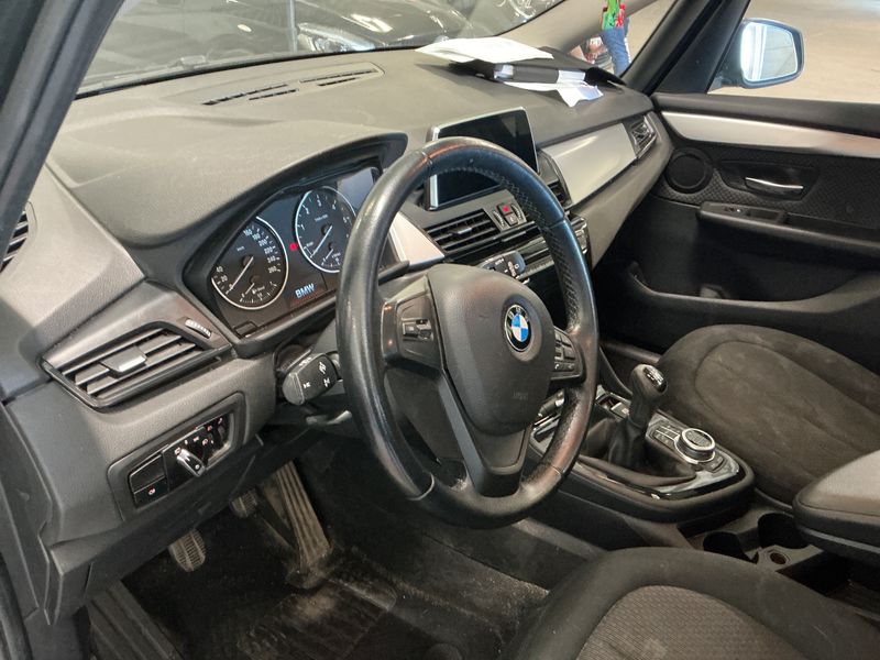 BMW 2er 216d Gran Tourer 2018 – снимка 29