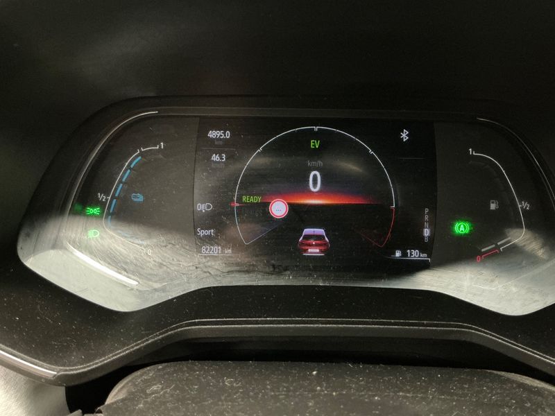 Renault Clio 1.6 Hybrid E-Tech Intens 2020 – снимка 18