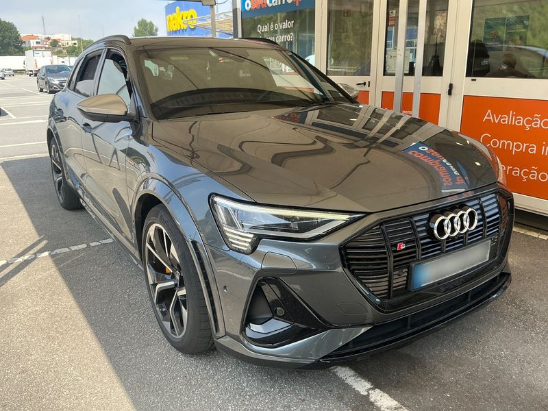 Audi e-tron S quattro 2021 – снимка 12