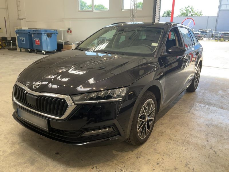 Skoda Octavia 2.0 TDI Clever 2021 – снимка 1