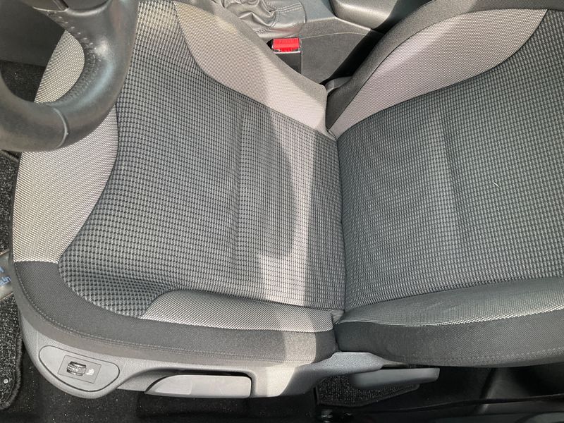 Peugeot 308 1.6 Active 2013 – снимка 35