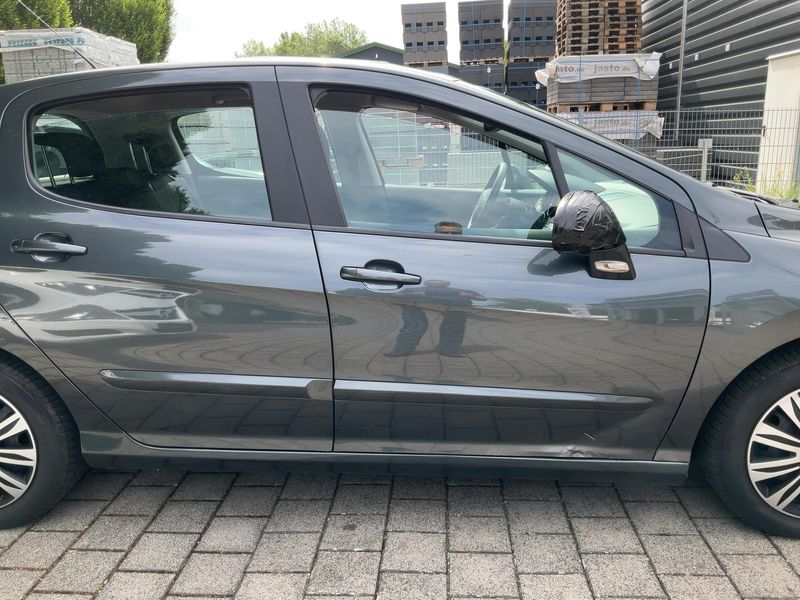 Peugeot 308 1.6 Active 2013 – снимка 10