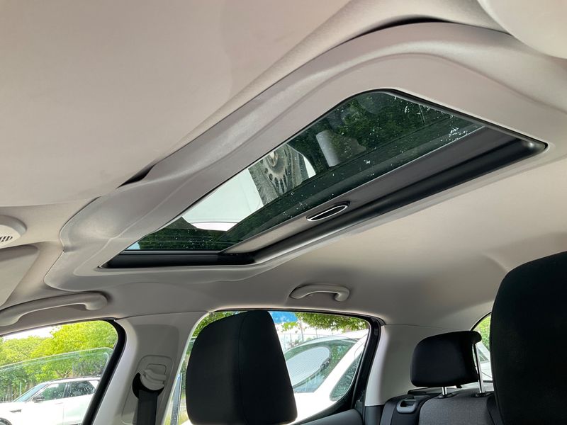 Peugeot 308 1.6 Active 2013 – снимка 37