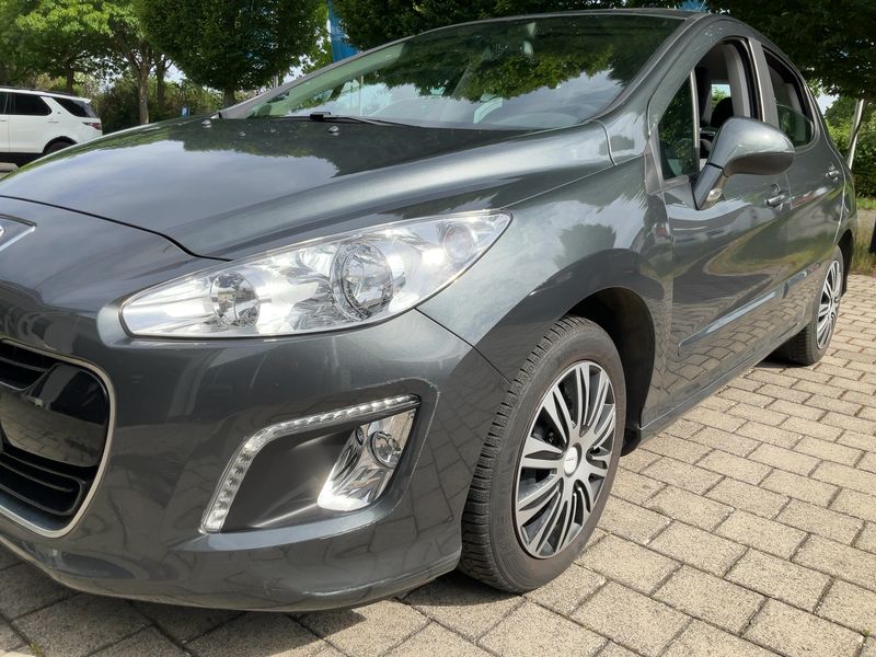 Peugeot 308 1.6 Active 2013 – снимка 2