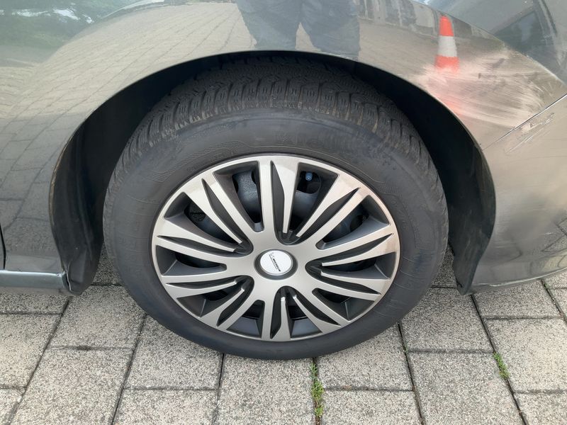 Peugeot 308 1.6 Active 2013 – снимка 11