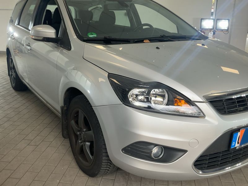 Ford Focus 1.6 Titanium 2010 – снимка 12