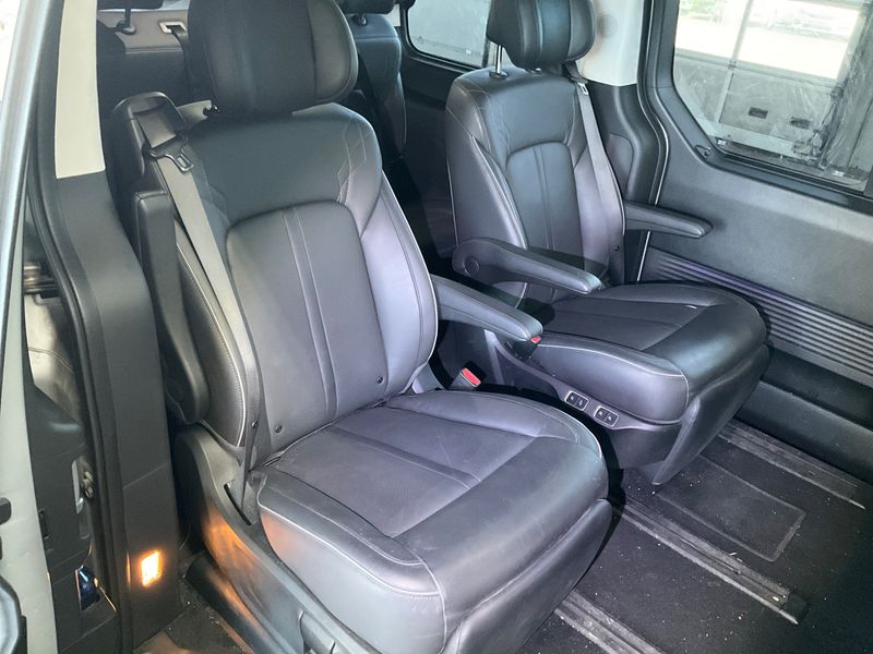 Hyundai Staria 2.2 CRDi Signature 4WD 2023 – снимка 41