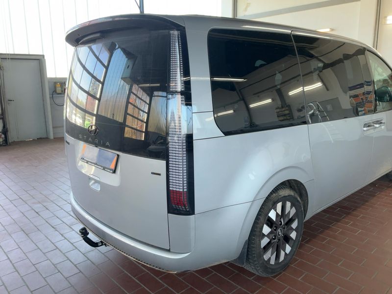 Hyundai Staria 2.2 CRDi Signature 4WD 2023 – снимка 8