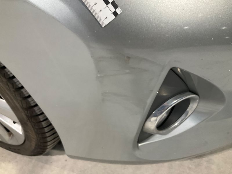 Toyota Auris 1.8 Hybrid Dynamic 2014 – снимка 36