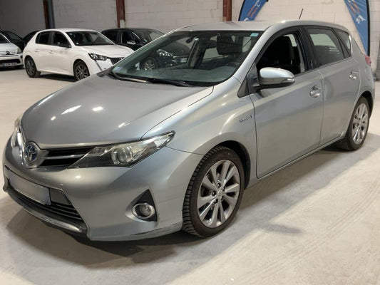 Toyota Auris 1.8 Hybrid Dynamic 2014 – снимка 1