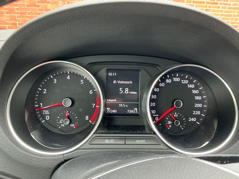 Volkswagen Polo 1.0 Allstar 2016 – снимка 18