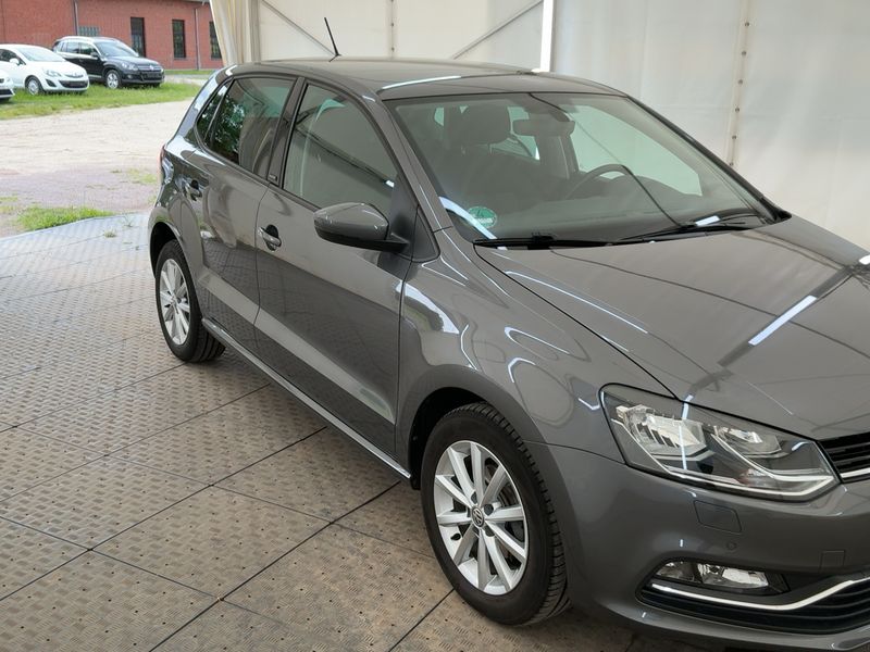 Volkswagen Polo 1.0 Allstar 2016 – снимка 12