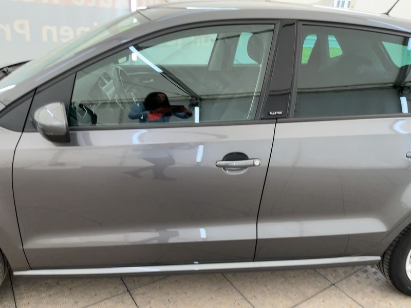 Volkswagen Polo 1.0 Allstar 2016 – снимка 4