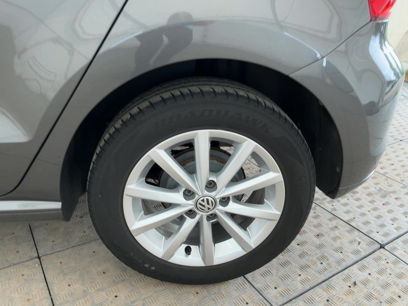 Volkswagen Polo 1.0 Allstar 2016 – снимка 5