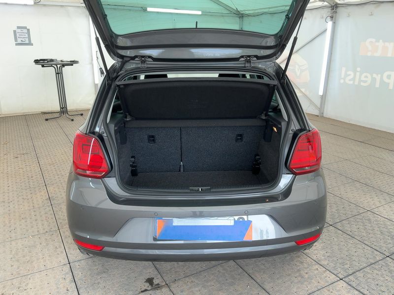 Volkswagen Polo 1.0 Allstar 2016 – снимка 15