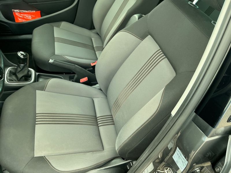 Volkswagen Polo 1.0 Allstar 2016 – снимка 30