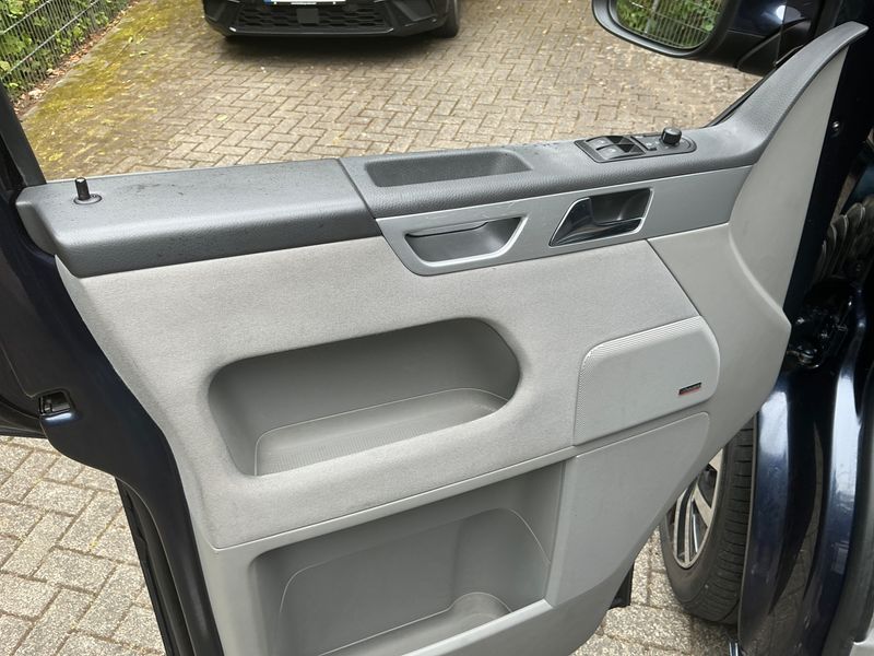 Volkswagen T5 California 2.0 TDI Comfortline Aufstelldach 4Motion 2014 – снимка 33