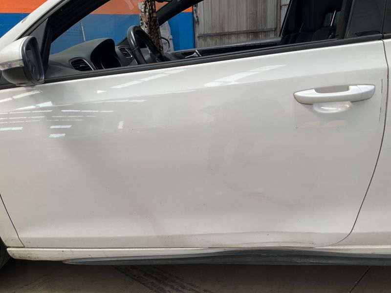 Volkswagen Golf VI 2.0 TDI GTD 2009 – снимка 25